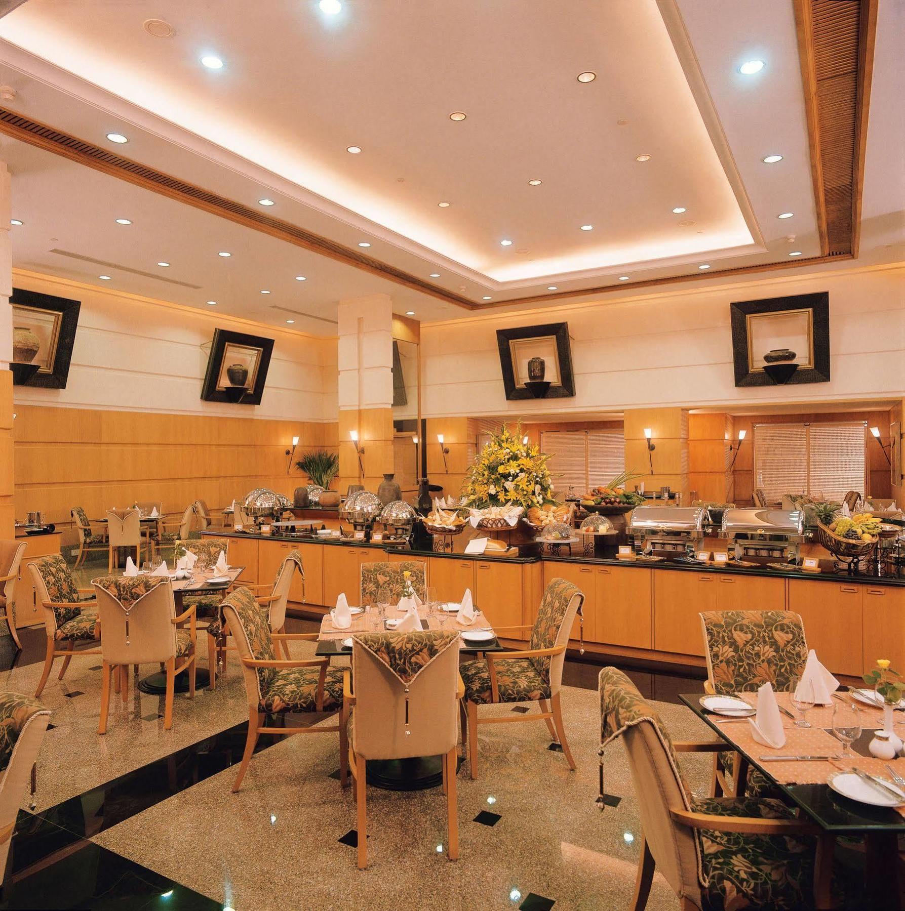 Trident Cochin Hotell Kochi Restaurant bilde